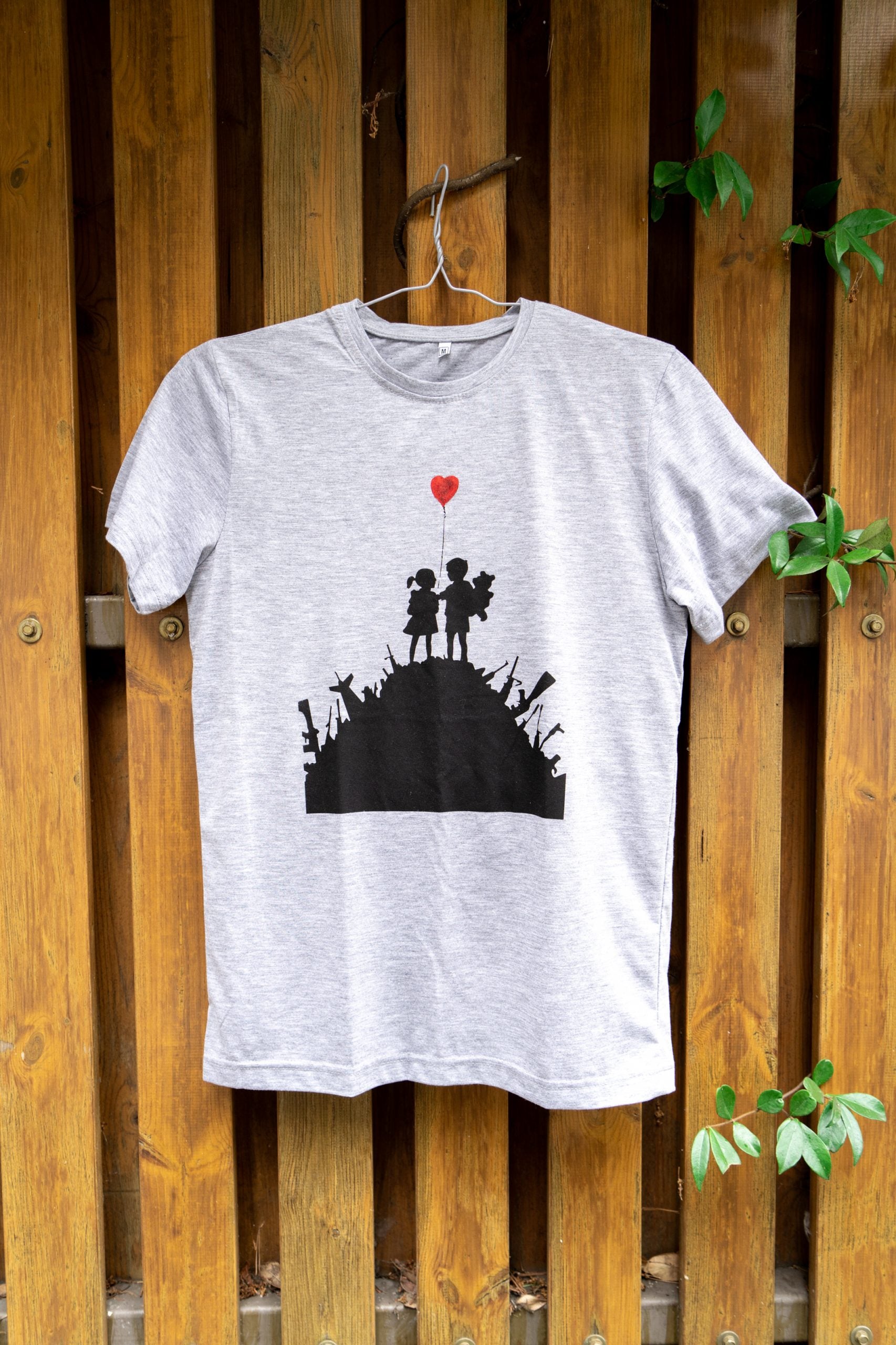 Kids On Guns Gray T-Shirt - Banksy Art Shop